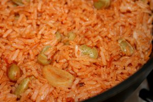 אורז אדום עם פול - צילום: שפרה נחום