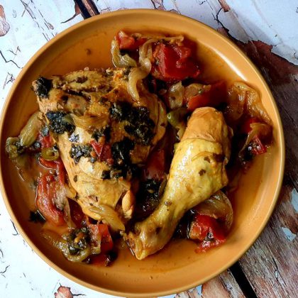 תבשיל עוף ברוטב מרוקאי