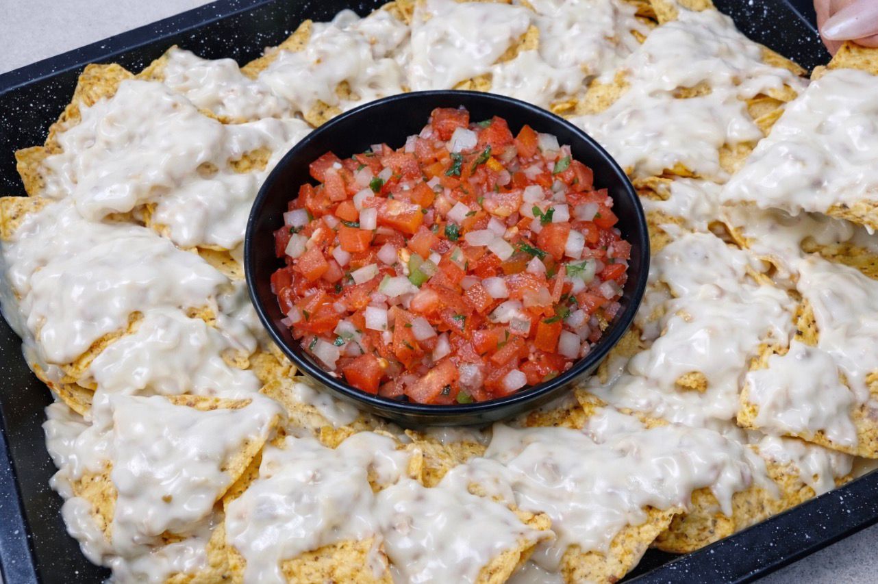 נאצ'וס גבינות מושחת